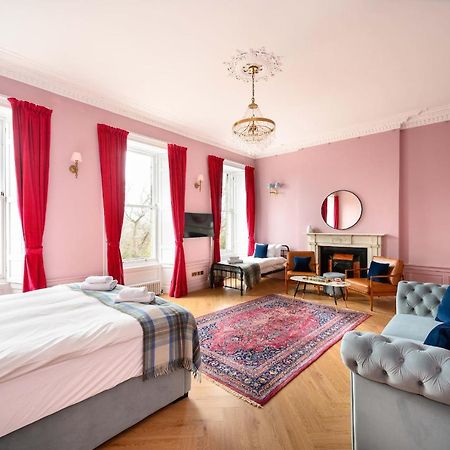 Spacious City Centre Family Room Edinburgh Eksteriør billede