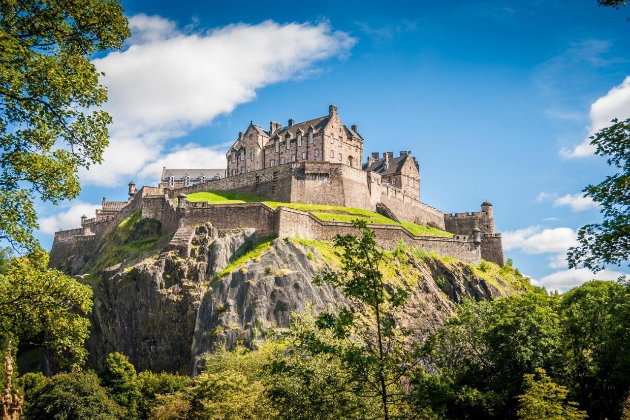 Spacious City Centre Family Room Edinburgh Eksteriør billede